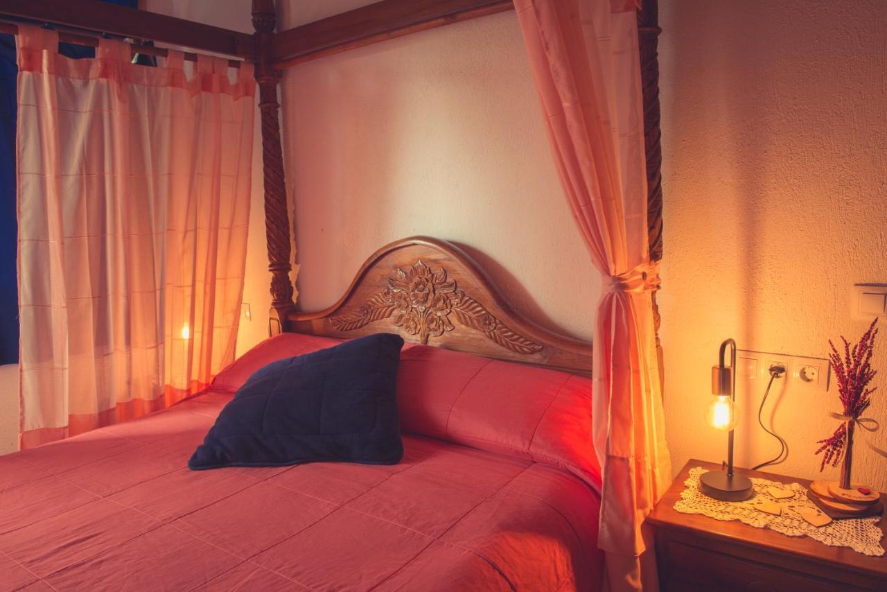 Complex Rural Can Caubet Berga Ngoại thất bức ảnh