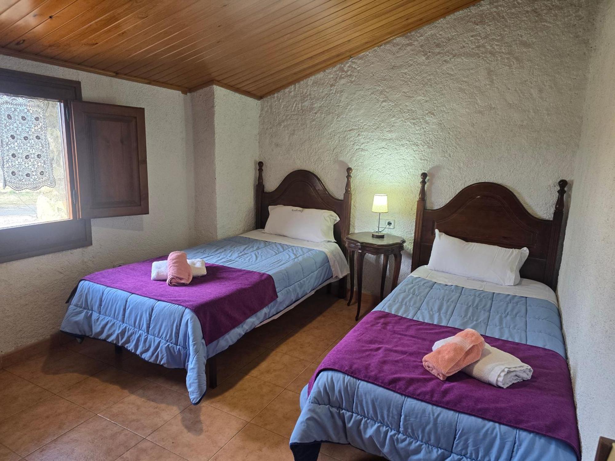 Complex Rural Can Caubet Berga Ngoại thất bức ảnh