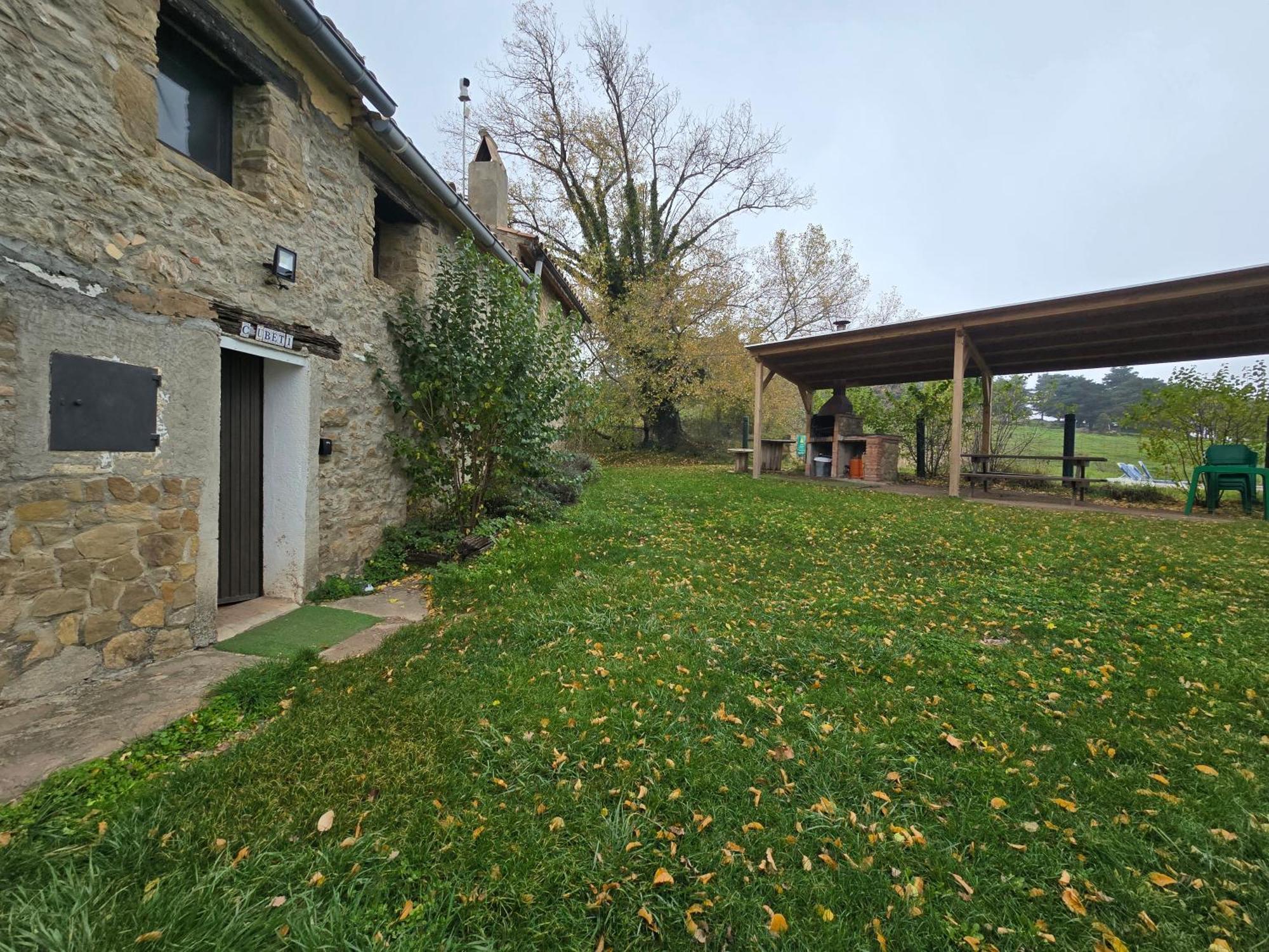 Complex Rural Can Caubet Berga Ngoại thất bức ảnh