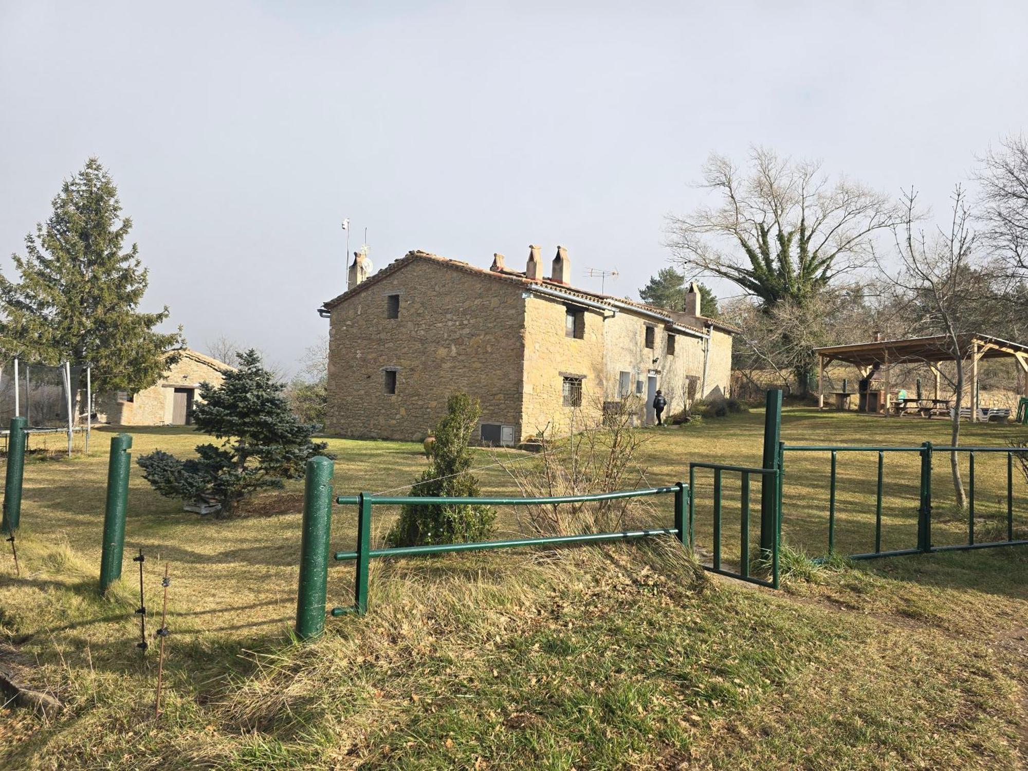 Complex Rural Can Caubet Berga Ngoại thất bức ảnh